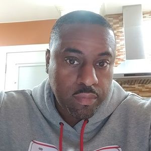 Meet your Posher, Sidney